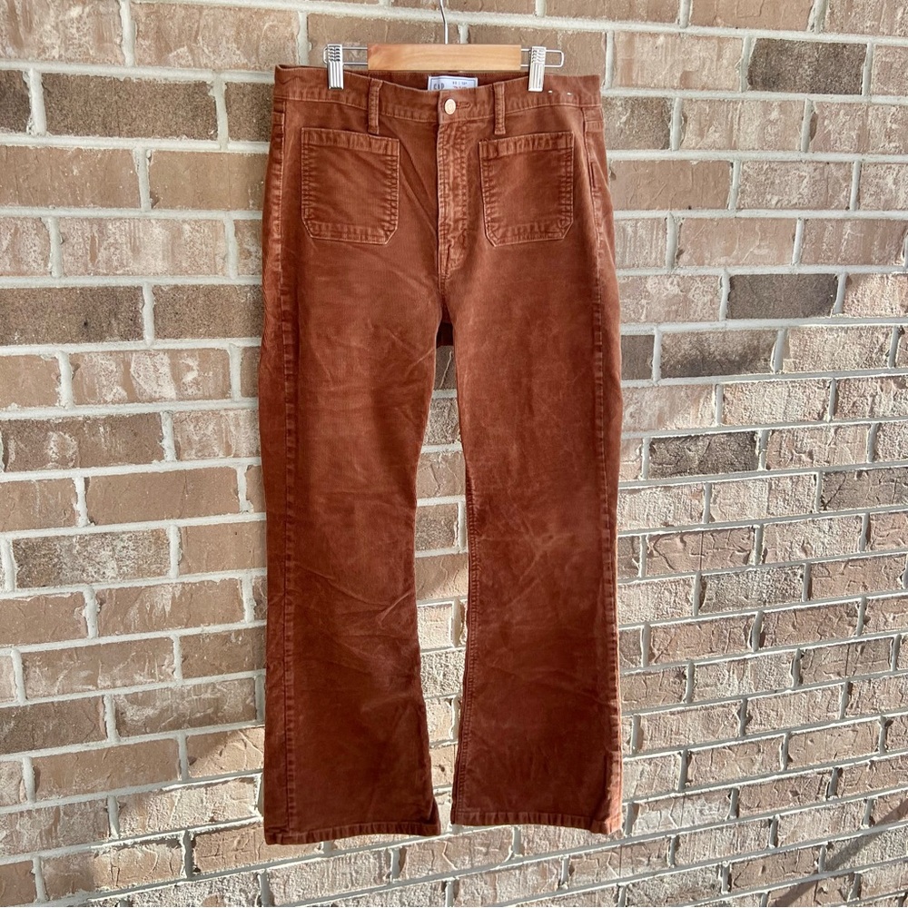 GAP '70s Flare High Rise corduroy pants // size 10R/30